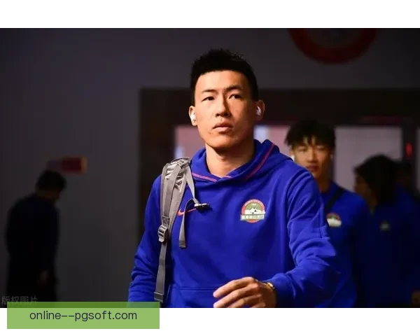 迈达纳加盟河南队后迅速崭露头角成为后防核心与带刀侍卫